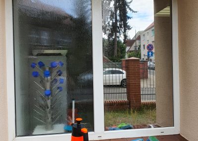 Folia przeciwsłoneczna odblaskowa